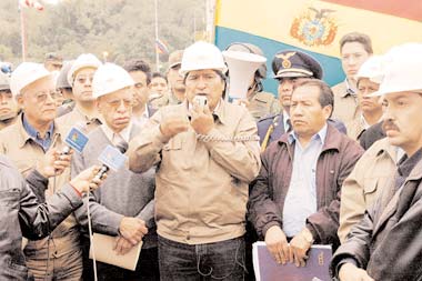 BoliviaPress Agosto 2006: “Nacionalización” de hidrocarburos, tres meses después