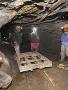 BoliviaPress 9 Febrero 1997: Código minero aprovado en grande