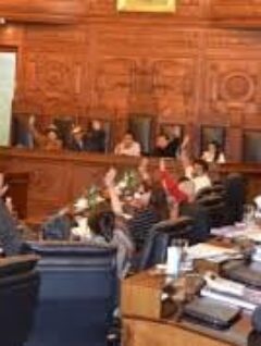 Aprobación Ley Minera con Marco Gandarillas y Pablo Villegas en Directo con Pedro Saúl Gemio (parte 2)